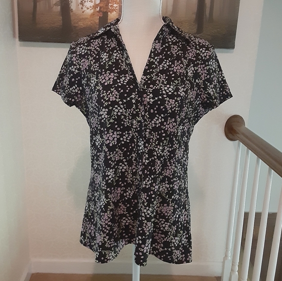 Apt. 9 Floral Pleated Blouse Size M - Picture 1 of 9